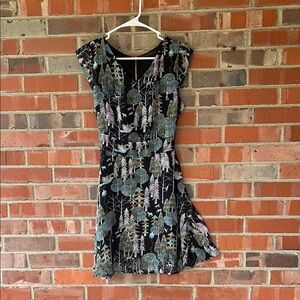 Black and Green Tree Print Dress lined M